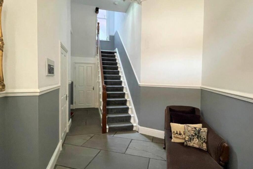 Clitheroe Town Centre Modern 2 Bed Apartment Exterior photo